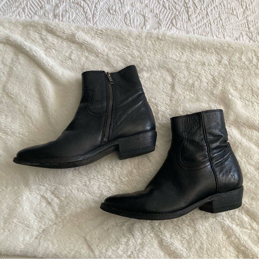 Frye Black Leather Ankle Boots Booties